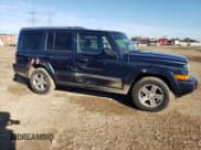 ✅ 2009 Jeep Commander Limited • VIN: 1J8HH58P69C505698 • Лот: 82620835. Опубликован ранее на Copart с пробегом 98 338 миль. Бесплатный доступ к архиву аукционных продаж из США и подробный отчёт об истории автомобиля на DreamBid. Изображение 4.