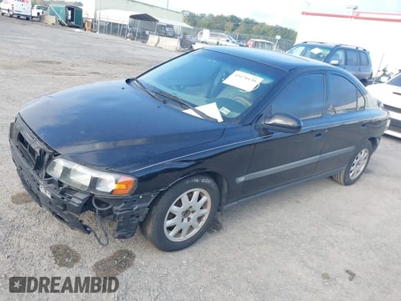 ✅ 2002 Volvo S60 • VIN: YV1RS61R322098265 • Лот: 43178130. Опубликован ранее на IAAI с пробегом Не указан. Бесплатный доступ к архиву аукционных продаж из США и подробный отчёт об истории автомобиля на DreamBid. Изображение 2.