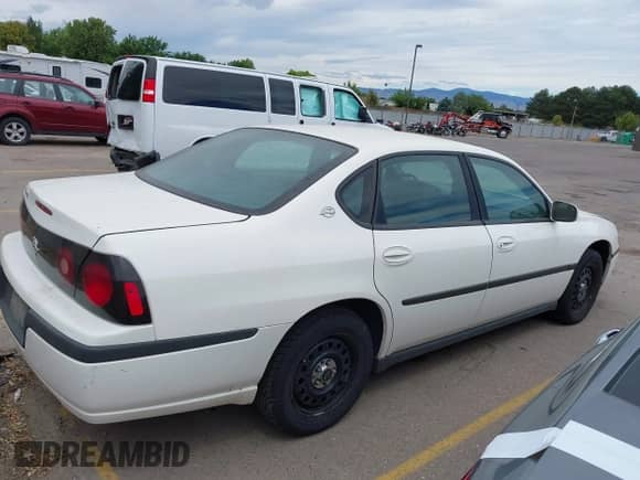 2005 Chevrolet Impala Police Police with VIN 2G1WF55K759214876, listed as a IAAI auction lot 42776779 with Not provided miles and . Bid and sale history available at DreamBid. Image 4.