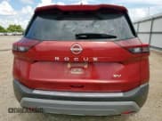 ✅ 2022 Nissan Rogue SV • VIN: 5N1BT3BA5NC704011 • Lot: 80453785. Wystawiony na Copart z przebiegiem 56 109 mil. Bezpłatny archiwum sprzedaży aukcyjnych z USA i szczegółowy raport historii pojazdu na DreamBid. Zdjęcie 6.