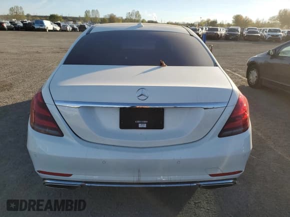 ✅ 2020 Mercedes-Benz S • VIN: W1KUF6EB3LA550942 • Lot: 84699985. Listed on Copart with 127,147 mi. Free auction sales archive from the USA and detailed vehicle history report at DreamBid. Image 6.