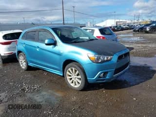 ✅ 2011 Mitsubishi Outlander SE • VIN: JA4AR4AU1BZ001556 • Lot: 43490898. Wystawiony na IAAI z przebiegiem 163 930 mil. Bezpłatny archiwum sprzedaży aukcyjnych z USA i szczegółowy raport historii pojazdu na DreamBid. Zdjęcie 1.