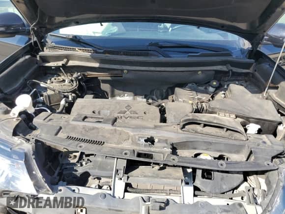 2018 Mitsubishi Outlander SE with VIN JA4AD3A36JZ067258, listed as a Copart auction lot 81457995 with 112,346 mi miles and Salvage title. Bid and sale history available at DreamBid. Image 11.