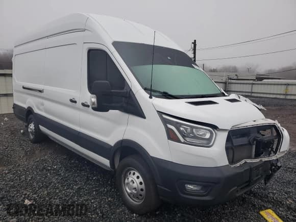 ✅ 2023 Ford Transit Cargo • VIN: 1FTBW3X83PKA13800 • Lot: 83735954. Listed on Copart with 37,252 mi. Free auction sales archive from the USA and detailed vehicle history report at DreamBid. Image 4.