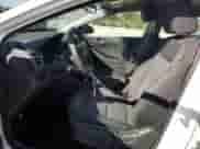 2017 Hyundai Ioniq Blue с VIN KMHC65LC6HU029243, выставлен на аукционе Copart как лот 76463024 с пробегом 37 758 миль миль и На запчасти • Non repairable. История ставок и продаж доступна на DreamBid. Изображение 7.