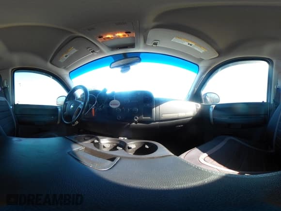 ✅ 2009 Chevrolet Silverado 1500 • VIN: 2GCEC23J391139098 • Lot: 41440718. Wystawiony na IAAI z przebiegiem 143 000 mil. Bezpłatny archiwum sprzedaży aukcyjnych z USA i szczegółowy raport historii pojazdu na DreamBid. Zdjęcie 17.