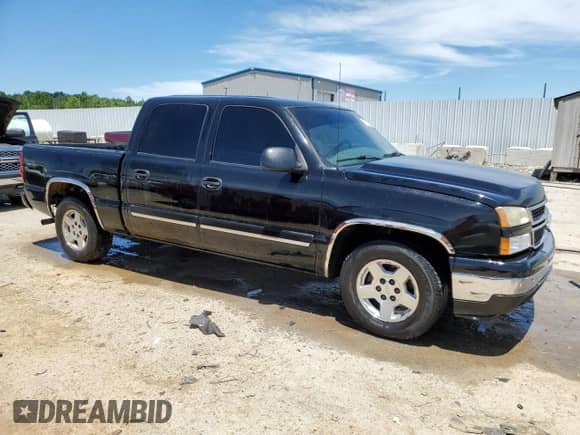 ✅ 2006 Chevrolet Silverado 1500 LT1 • VIN: 2GCEC13T361219279 • Lot: 61096704. Wystawiony na Copart z przebiegiem 239 615 mil mil. Skorzystaj z bezpłatnego archiwum sprzedaży aukcyjnych z USA i zobacz szczegółowy raport historii pojazdu na DreamBid. Zdjęcie 4.