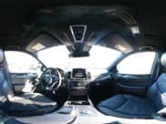 ✅ 2017 Mercedes-Benz GLS 450 • VIN: 4JGDF6EEXHA921070 • Лот: 43463983. Опубликован ранее на IAAI с пробегом 120 000 миль. Бесплатный доступ к архиву аукционных продаж из США и подробный отчёт об истории автомобиля на DreamBid. Изображение 21.