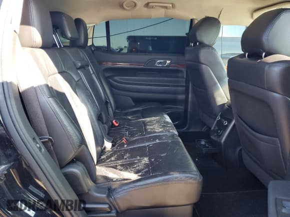 ✅ 2019 Lincoln MKT Reserve • VIN: 2LMHJ5ATXKBL02029 • Лот: 48080475. Опубликован ранее на Copart с пробегом 204 164 миль. Бесплатный доступ к архиву аукционных продаж из США и подробный отчёт об истории автомобиля на DreamBid. Изображение 11.