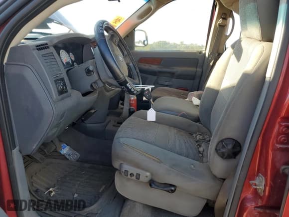 ✅ 2006 Dodge 2500 SLT • VIN: 1D7KS28D76J194122 • Лот: 85589985. Опубликован ранее на Copart с пробегом 142 022 миль. Бесплатный доступ к архиву аукционных продаж из США и подробный отчёт об истории автомобиля на DreamBid. Изображение 7.