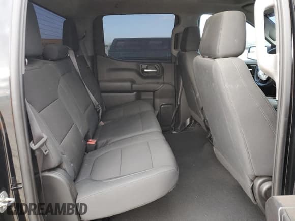 ✅ 2021 Chevrolet Silverado 1500 Custom • VIN: 3GCPYBEK1MG330261 • Lot: 77528044. Wystawiony na Copart z przebiegiem 46 753 mil. Bezpłatny archiwum sprzedaży aukcyjnych z USA i szczegółowy raport historii pojazdu na DreamBid. Zdjęcie 10.