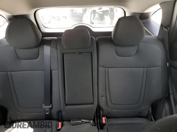 ✅ 2025 Hyundai Tucson SE • VIN: 5NMJA3DE8SH514545 • Lot: 62113205. Wystawiony na Copart z przebiegiem 3 015 mil. Bezpłatny archiwum sprzedaży aukcyjnych z USA i szczegółowy raport historii pojazdu na DreamBid. Zdjęcie 10.