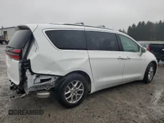 ✅ 2021 Chrysler Pacifica Touring L • VIN: 2C4RC1BG5MR585023 • Lot: 90509065. Wystawiony na Copart z przebiegiem 91 780 mil. Bezpłatny archiwum sprzedaży aukcyjnych z USA i szczegółowy raport historii pojazdu na DreamBid. Zdjęcie 3.