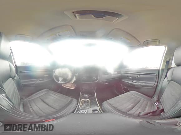 ✅ 2019 Mitsubishi Outlander ES • VIN: JA4AZ3A39KJ001756 • Лот: 86681785. Опубликован ранее на Copart с пробегом Не указан. Бесплатный доступ к архиву аукционных продаж из США и подробный отчёт об истории автомобиля на DreamBid. Изображение 14.