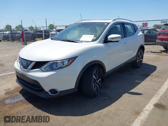 ✅ 2018 Nissan Rogue S • VIN: JN1BJ1CP9JW102192 • Lot: 42087790. Listed on IAAI with 67,188 mi. Free auction sales archive from the USA and detailed vehicle history report at DreamBid. Image 2.