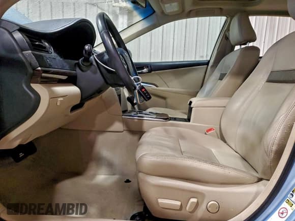 ✅ 2012 Toyota Camry SE • VIN: 4T1BK1FK8CU513913 • Lot: 94058575. Wystawiony na Copart z przebiegiem 117 547 mil. Bezpłatny archiwum sprzedaży aukcyjnych z USA i szczegółowy raport historii pojazdu na DreamBid. Zdjęcie 7.