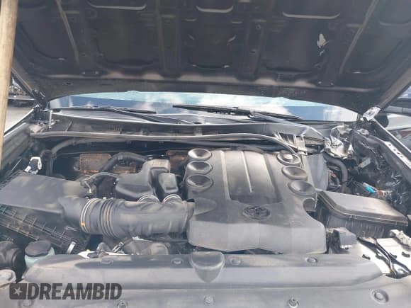 ✅ 2022 Toyota 4Runner SR5 • VIN: JTEMU5JR2N6082183 • Лот: 43194467. Опубликован ранее на IAAI с пробегом 71 034 миль. Бесплатный доступ к архиву аукционных продаж из США и подробный отчёт об истории автомобиля на DreamBid. Изображение 10.