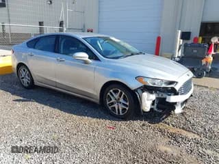 ✅ 2015 Ford Fusion SE • VIN: 1FA6P0H77F5118846 • Lot: 43628112. Wystawiony na IAAI z przebiegiem 203 303 mil. Bezpłatny archiwum sprzedaży aukcyjnych z USA i szczegółowy raport historii pojazdu na DreamBid. Zdjęcie 1.