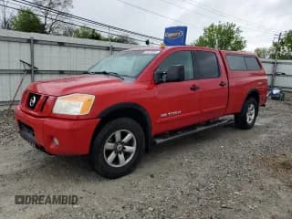 ✅ 2008 Nissan Titan XE • VIN: 1N6AA07F18N341057 • Лот: 53976465. Опубликован ранее на Copart с пробегом 206 495 миль. Бесплатный доступ к архиву аукционных продаж из США и подробный отчёт об истории автомобиля на DreamBid. Изображение 1.