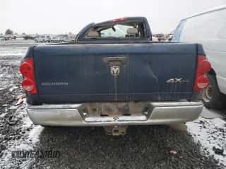 2007 Dodge 3500 SLT z VIN 3D7MX48A97G805718, wystawiony jako Copart lot #87484274 z przebiegiem 204 386 mil mil oraz Szkoda całkowita • Salvage title. Historia ofert i sprzedaży dostępna na DreamBid. Obrazek 6.
