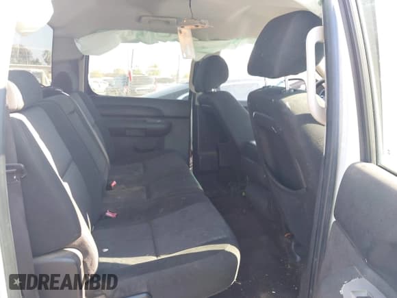 ✅ 2010 Chevrolet Silverado 1500 LS • VIN: 3GCRCREA7AG264172 • Lot: 43559823. Listed on IAAI with 176,031 mi. Free auction sales archive from the USA and detailed vehicle history report at DreamBid. Image 8.