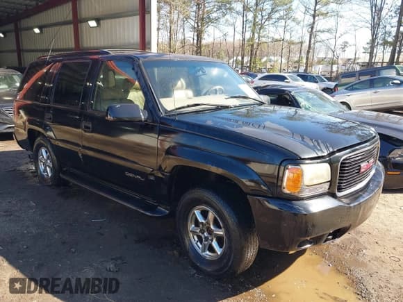 ✅ 2000 GMC Denali • VIN: 1GKEK13R1YR129862 • Lot: 41833054. Listed on IAAI with 223,811 mi. Free auction sales archive from the USA and detailed vehicle history report at DreamBid. Image 1.