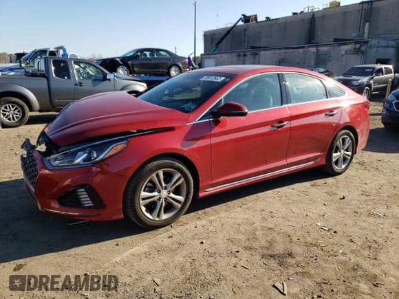 ✅ 2018 Hyundai Sonata Limited • VIN: 5NPE34AF5JH687245 • Лот: 70912662. Опубликован ранее на Copart с пробегом 20 467 миль. Бесплатный доступ к архиву аукционных продаж из США и подробный отчёт об истории автомобиля на DreamBid. Изображение 1.