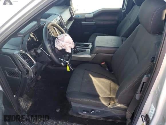 ✅ 2015 Ford F-150 XLT • VIN: 1FTFX1EF4FKF19123 • Лот: 42098704. Опубликован ранее на Copart с пробегом Не указан. Бесплатный доступ к архиву аукционных продаж из США и подробный отчёт об истории автомобиля на DreamBid. Изображение 7.