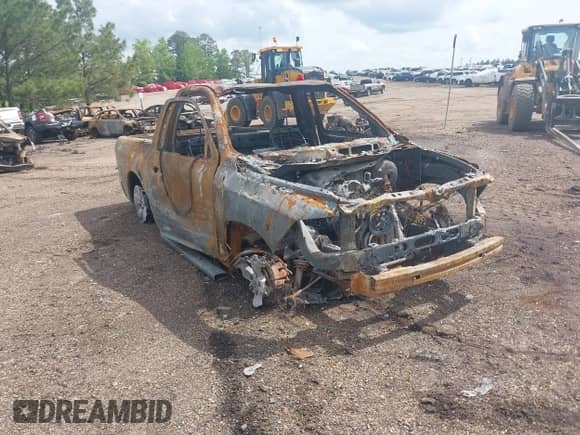 2017 Ram 1500 Express z VIN 3C6JR7AT7HG592717, wystawiony jako IAAI lot #42096178 z przebiegiem Nie podano mil oraz . Historia ofert i sprzedaży dostępna na DreamBid. Obrazek 1.