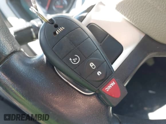 ✅ 2009 Dodge 1500 SLT • VIN: 1D3HB18P29S802384 • Lot: 42000124. Wystawiony na IAAI z przebiegiem 164 444 mil. Bezpłatny archiwum sprzedaży aukcyjnych z USA i szczegółowy raport historii pojazdu na DreamBid. Zdjęcie 11.