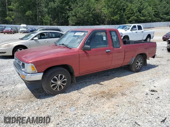 ✅ 1994 Toyota Pickup DX • VIN: JT4RN93P1R5092287 • Лот: 70572835. Опубликован ранее на Copart с пробегом 276 402 миль. Бесплатный доступ к архиву аукционных продаж из США и подробный отчёт об истории автомобиля на DreamBid. Изображение 1.