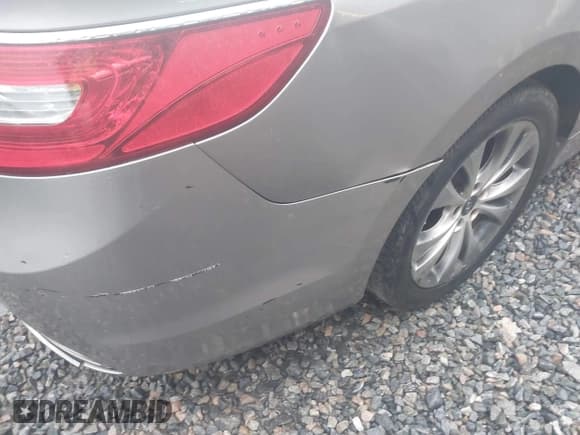 ✅ 2013 Hyundai Azera • VIN: KMHFG4JG7DA199553 • Лот: 42218944. Опубликован ранее на IAAI с пробегом 131 959 миль. Бесплатный доступ к архиву аукционных продаж из США и подробный отчёт об истории автомобиля на DreamBid. Изображение 12.