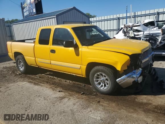 ✅ 2003 Chevrolet Silverado 1500 LS • VIN: 1GCEC19T43Z296947 • Лот: 73397764. Опубликован ранее на Copart с пробегом 267 930 миль. Бесплатный доступ к архиву аукционных продаж из США и подробный отчёт об истории автомобиля на DreamBid. Изображение 4.
