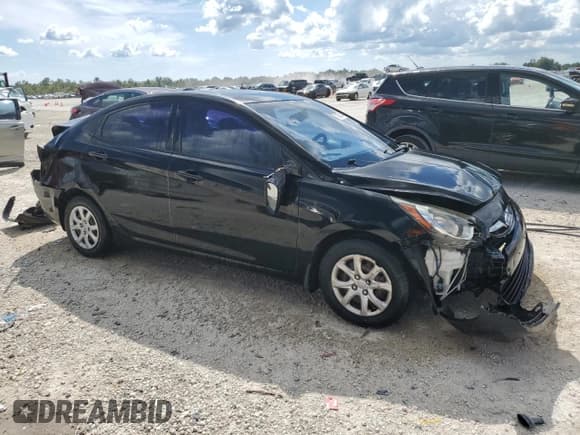 ✅ 2013 Hyundai Accent GLS • VIN: KMHCT4AEXDU305330 • Lot: 72955944. Wystawiony na Copart z przebiegiem 167 535 mil. Bezpłatny archiwum sprzedaży aukcyjnych z USA i szczegółowy raport historii pojazdu na DreamBid. Zdjęcie 4.