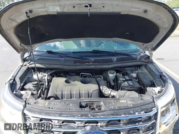 ✅ 2016 Ford Explorer • VIN: 1FM5K7BH9GGB39066 • Lot: 41953309. Listed on IAAI with 193,779 mi. Free auction sales archive from the USA and detailed vehicle history report at DreamBid. Image 10.