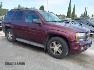✅ 2006 Chevrolet TrailBlazer LT • VIN: 1GNDT13S762209526 • Лот: 43262640. Опубликован ранее на IAAI с пробегом 191 122 миль. Бесплатный доступ к архиву аукционных продаж из США и подробный отчёт об истории автомобиля на DreamBid. Изображение 1.