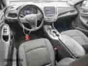 2017 Chevrolet Malibu LT z VIN 1G1ZE5ST3HF258799, wystawiony jako Copart lot #68189705 z przebiegiem 127 345 mil mil oraz Czysty tytuł • Clean title. Historia ofert i sprzedaży dostępna na DreamBid. Obrazek 8.