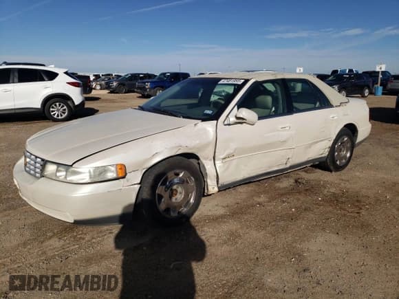 ✅ 2000 Cadillac Seville Luxury SLS • VIN: 1G6KS54Y1YU141389 • Lot: 47481955. Listed on Copart with 133,380 mi. Free auction sales archive from the USA and detailed vehicle history report at DreamBid. Image 1.