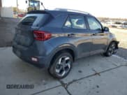 ✅ 2024 Hyundai Venue Limited • VIN: KMHRC8A38RU311652 • Lot: 46458545. Wystawiony na Copart z przebiegiem 14 272 mil. Bezpłatny archiwum sprzedaży aukcyjnych z USA i szczegółowy raport historii pojazdu na DreamBid. Zdjęcie 3.