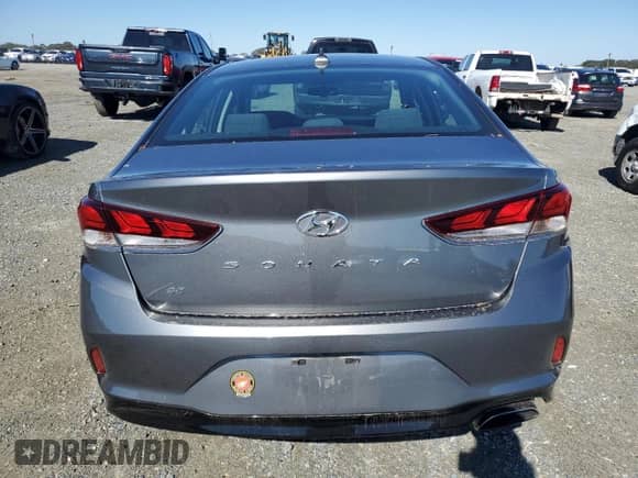 2018 Hyundai Sonata SE с VIN 5NPE24AF8JH705997, выставлен на аукционе Copart как лот 82363795 с пробегом 132 773 миль миль и Списание • Salvage title. История ставок и продаж доступна на DreamBid. Изображение 6.