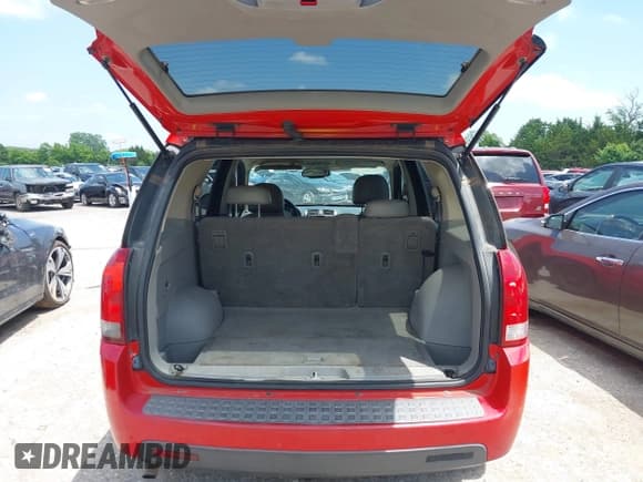 ✅ 2006 Saturn VUE • VIN: 5GZCZ33D36S837002 • Lot: 42412917. Wystawiony na IAAI z przebiegiem 219 746 mil. Bezpłatny archiwum sprzedaży aukcyjnych z USA i szczegółowy raport historii pojazdu na DreamBid. Zdjęcie 12.