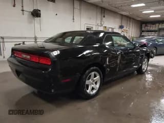 ✅ 2009 Dodge Challenger SE • VIN: 2B3LJ44V99H589549 • Lot: 41203238. Wystawiony na IAAI z przebiegiem 164 425 mil. Bezpłatny archiwum sprzedaży aukcyjnych z USA i szczegółowy raport historii pojazdu na DreamBid. Zdjęcie 4.