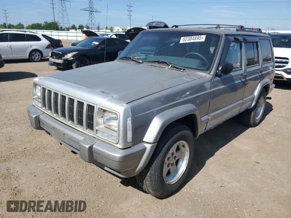 ✅ 2001 Jeep Cherokee Sport • VIN: 1J4FF58S61L540796 • Lot: 62384895. Listed on Copart with 209,294 mi. Free auction sales archive from the USA and detailed vehicle history report at DreamBid. Image 1.