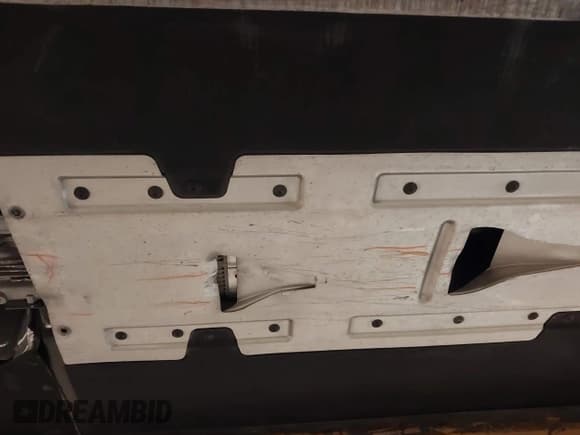 ✅ 2012 Lamborghini Aventador • VIN: ZHWUC1ZD2CLA01085 • Lot: 41274304. Listed on IAAI with 11,058 mi. Free auction sales archive from the USA and detailed vehicle history report at DreamBid. Image 19.