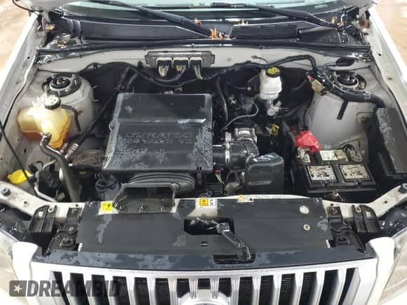 2010 Mercury Mariner Premier с VIN 4M2CN9HG8AKJ29432, выставлен на аукционе Copart как лот 86159455 с пробегом 139 479 миль миль и Чистый • Clean title. История ставок и продаж доступна на DreamBid. Изображение 12.