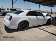 ✅ 2023 Chrysler 300 C • VIN: 2C3CCAPJ0PH500579 • Лот: 63255965. Опубликован ранее на Copart с пробегом 11 247 миль. Бесплатный доступ к архиву аукционных продаж из США и подробный отчёт об истории автомобиля на DreamBid. Изображение 3.