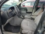 ✅ 2005 Saturn VUE • VIN: 5GZCZ33D85S826561 • Lot: 83586104. Wystawiony na Copart z przebiegiem 144 619 mil. Bezpłatny archiwum sprzedaży aukcyjnych z USA i szczegółowy raport historii pojazdu na DreamBid. Zdjęcie 7.