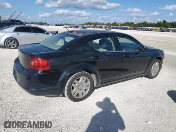 ✅ 2012 Dodge Avenger SE • VIN: 1C3CDZAB4CN133877 • Lot: 80330004. Wystawiony na Copart z przebiegiem 134 203 mil. Bezpłatny archiwum sprzedaży aukcyjnych z USA i szczegółowy raport historii pojazdu na DreamBid. Zdjęcie 3.