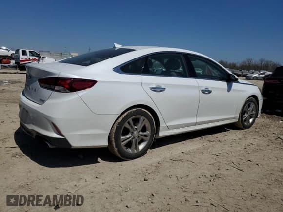 ✅ 2018 Hyundai Sonata Limited • VIN: 5NPE34AF7JH627175 • Lot: 47993853. Listed on Copart with 79,296 mi. Free auction sales archive from the USA and detailed vehicle history report at DreamBid. Image 3.