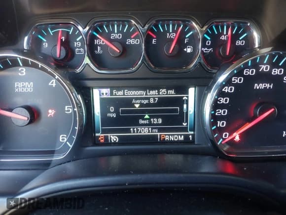 ✅ 2015 Chevrolet Silverado 2500HD LT • VIN: 1GC2KVEG3FZ134852 • Lot: 42041448. Wystawiony na IAAI z przebiegiem 117 061 mil. Bezpłatny archiwum sprzedaży aukcyjnych z USA i szczegółowy raport historii pojazdu na DreamBid. Zdjęcie 15.